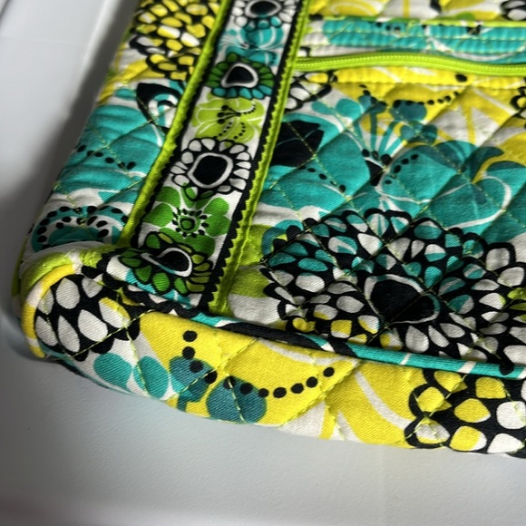 Vera Bradley Retired Lime Up Hipster Cross Body Purse & coin Purse Green Yellow - Picture 2 of 10